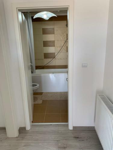 Apartament 23