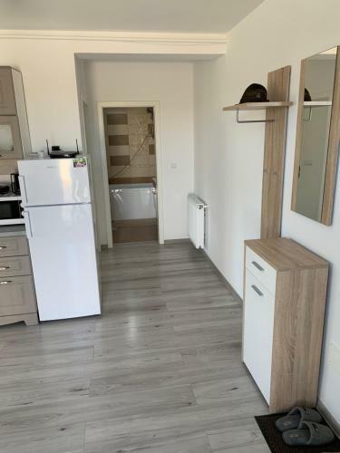 Apartament 23