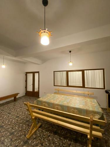 Hostal Casuta De La Munte