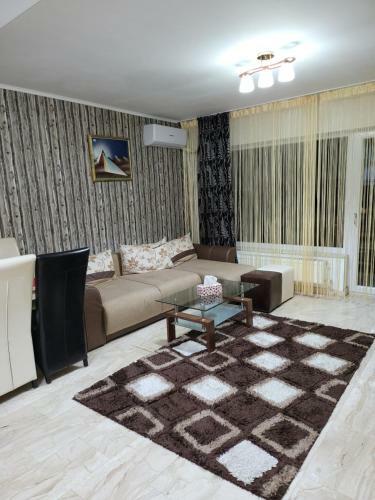 Apartament Aly