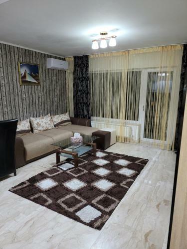 Apartament Aly