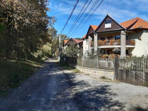 Hostal Pensiunea Bord�s Panzi�