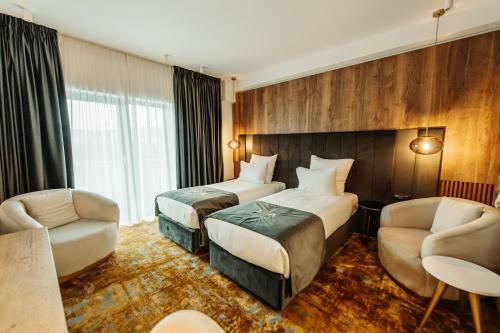 Iza Hotel