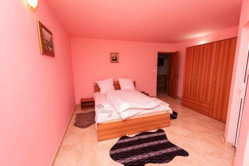 Hostal Pensiunea Tavisa