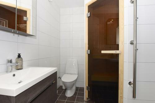 Nice Holiday Apartment With Sauna