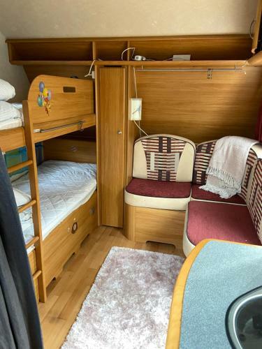 Husvagn I Hundfj�llet S�len