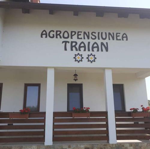 Hostal Agropensiunea Traian