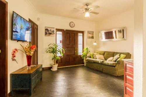 Hostal Holiday Lagos