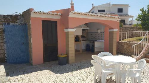 Hostal Saraiva's Guest House