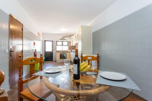 Hostal Safari Beach Guest House