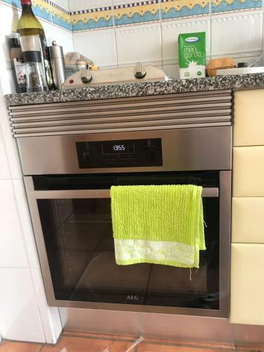 Spacious Apartment - Porto De M�s Beach