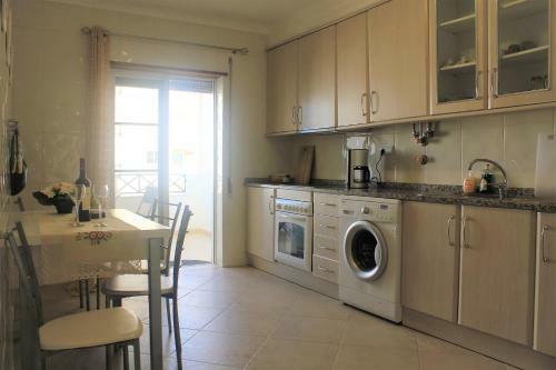 Two Bedroom Apartment - 110m2, Ac, Terrace, Wi-fi, Pets