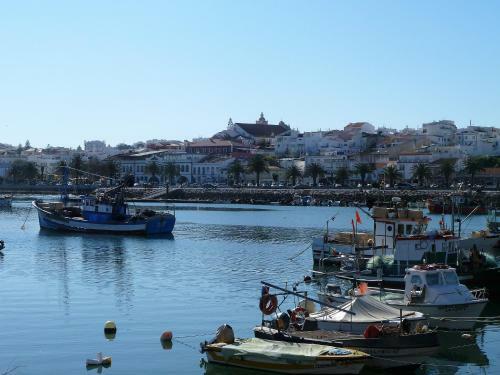 Casa Da Cerca De Lagos