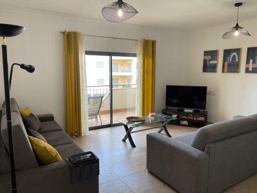 Lucas House 3 - Garden Apartment