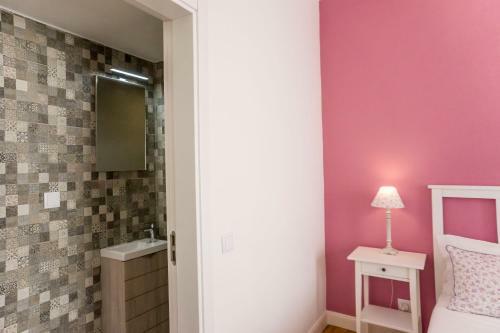Hostal Lalitana Townhouse
