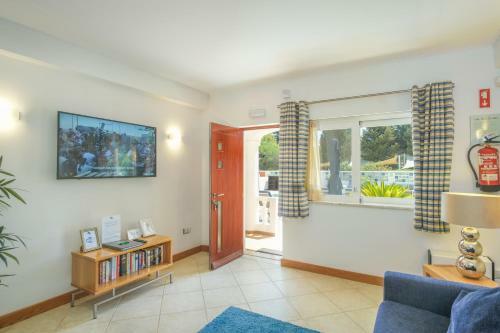 Casa Monte Cristo Apartments - Plum