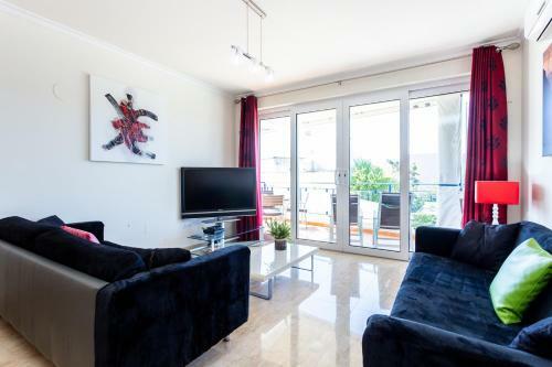 Comfortable And Luxury Apartment