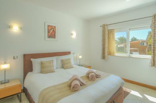 Casa Monte Cristo Apartments - Almond