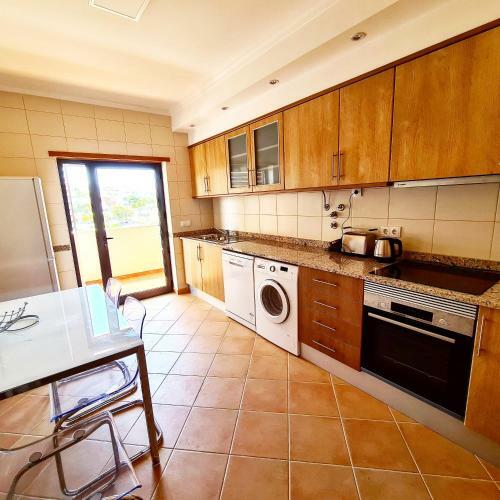 Apartamento Muralha Building