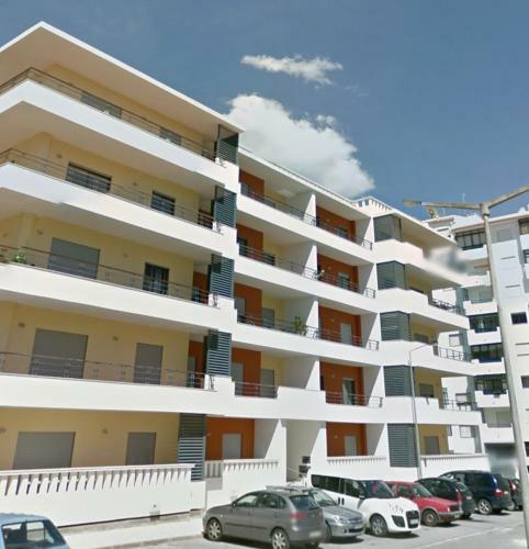 Apartamento Muralha Building