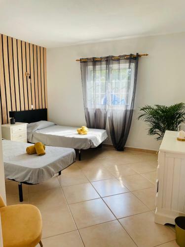 Hostal Travellers Guesthouse