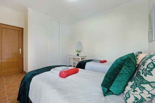 Henris Apartment