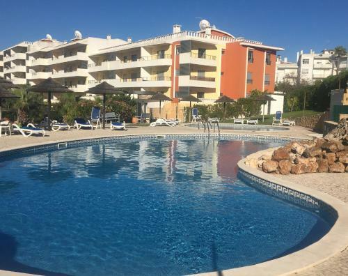 Apartamento Muralha Residence
