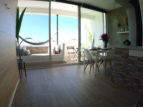 Beachfront Apartments Porto De M�s Beach - Lagos