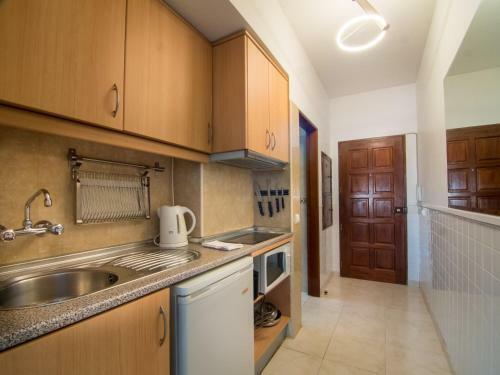 Lagos Marina View Studio Apartment On Main Avenue