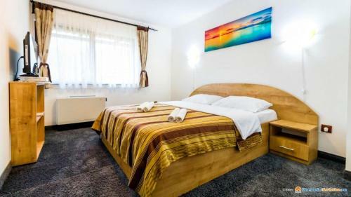 Hostal Pensiunea Colt De Rai