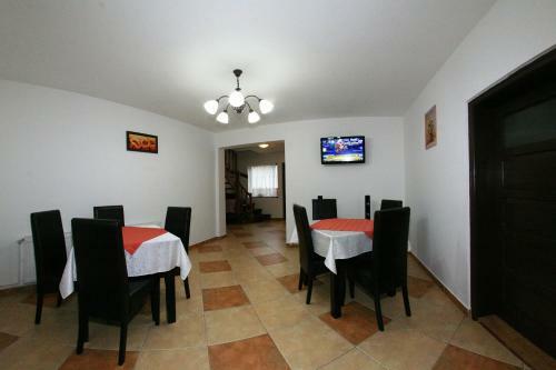 Hostal Casa Dintre Vai