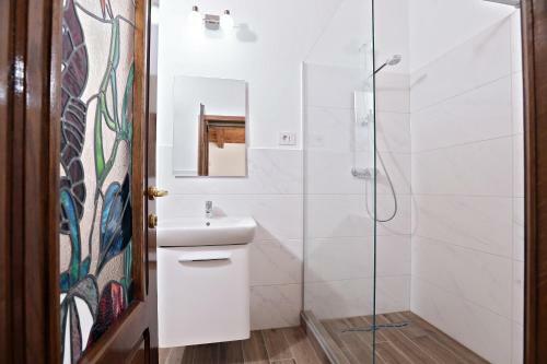 Hostal Pensiunea Sanmartin