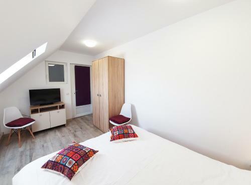 Lavender Loft Apartment