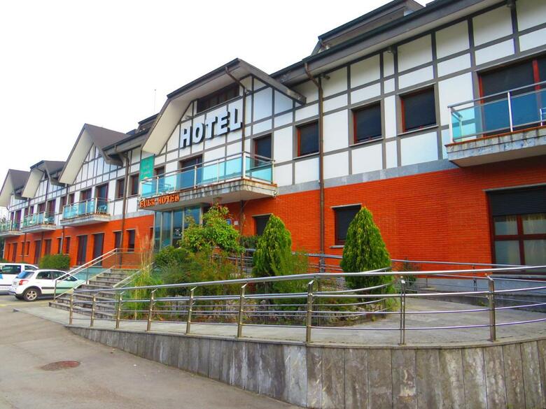 Hotel Euba