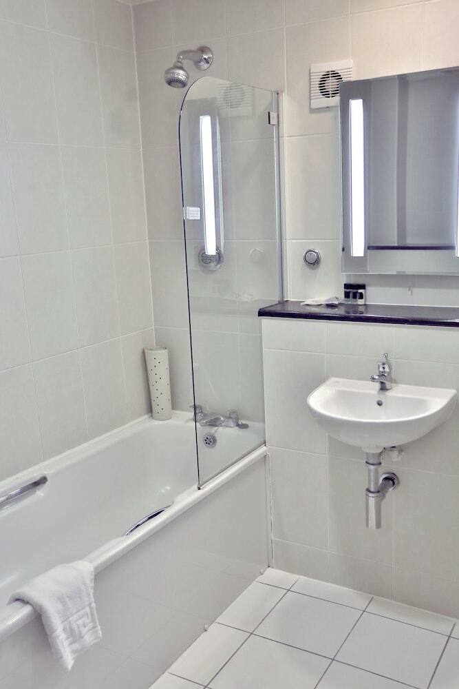 Best Western Reigate Manor Hotel