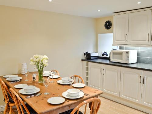 Longcroft Cottage