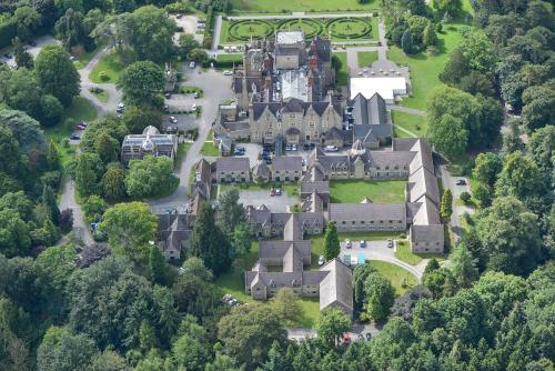 Hotel De Vere Tortworth Court
