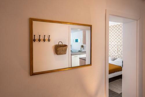 Daisy Apartment1