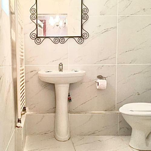 Hostal Pensiunea Deceneu