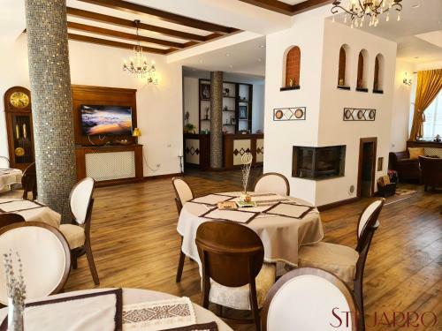 Hotel Stejarro Conac Moldovenesc