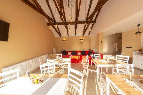 Hostal Agropensiunea Colev