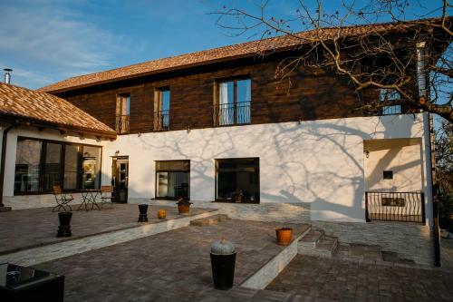 Hostal Agropensiunea Colev