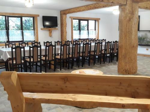 Hostal Karisma Kriss