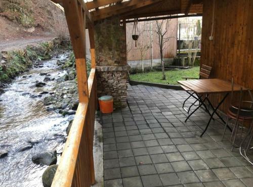 Apartamento P?str?v?ria Transalpina