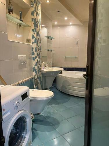Apartament Theta- Langa Centru, Cada Hidromasaj