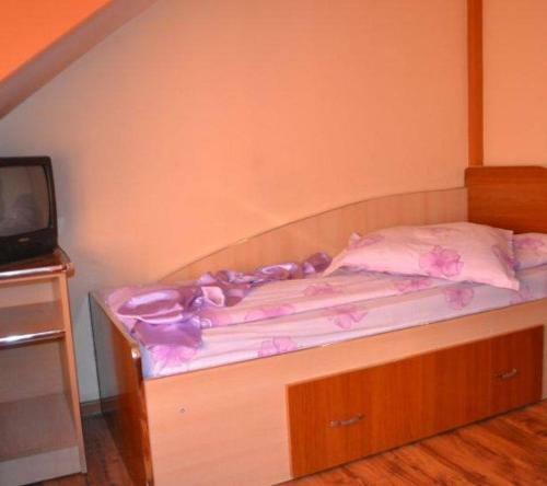Hostal Pensiune Restaurant Br�ndu?a