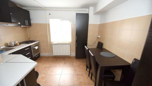 M?gurei Apart 4 Rooms