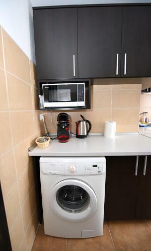 M?gurei Apart 4 Rooms