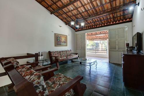 Casa Com Piscina Privativa Perto Do Mar Por Carpediem