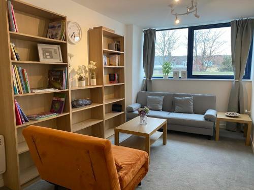 Apartamento New Modern&fashionable Two Bedroom Flat Free Wifi